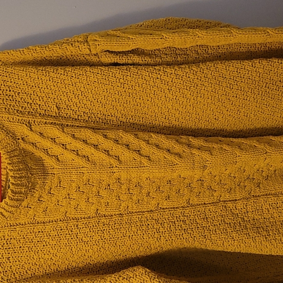 Primark Large Mustard Yellow Sweater with center cable knit design - Picture 3 of 6